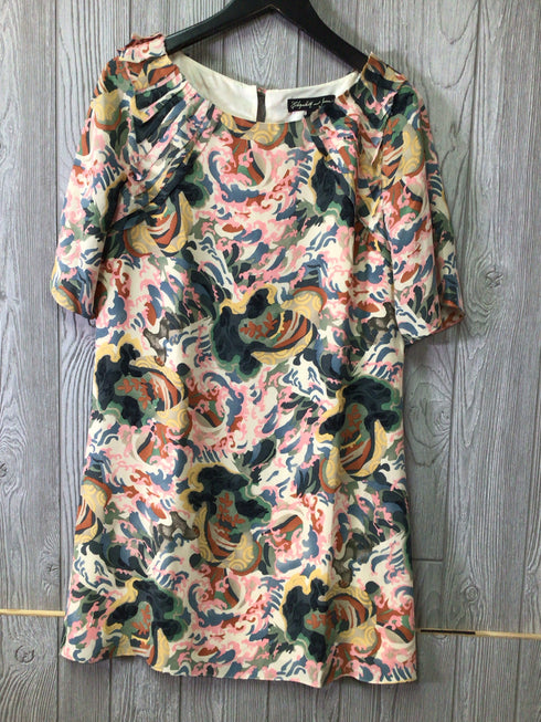 Elizabeth & James Dress Size Medium